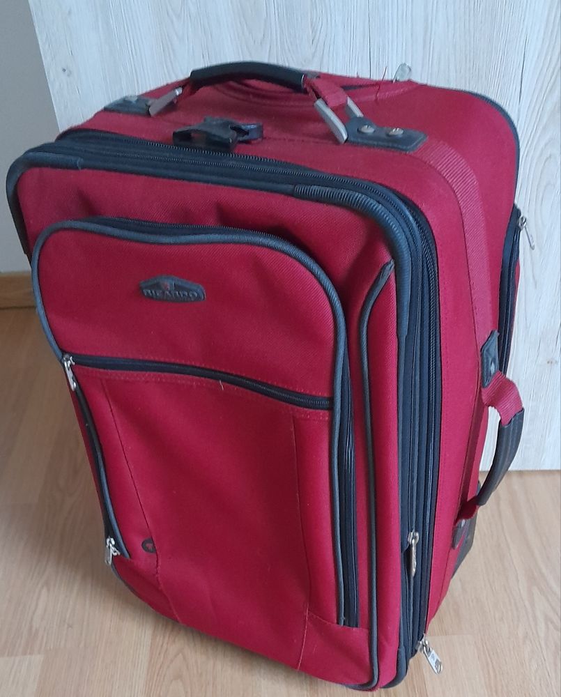 ensemble de voyages 50 Salou�l (80)