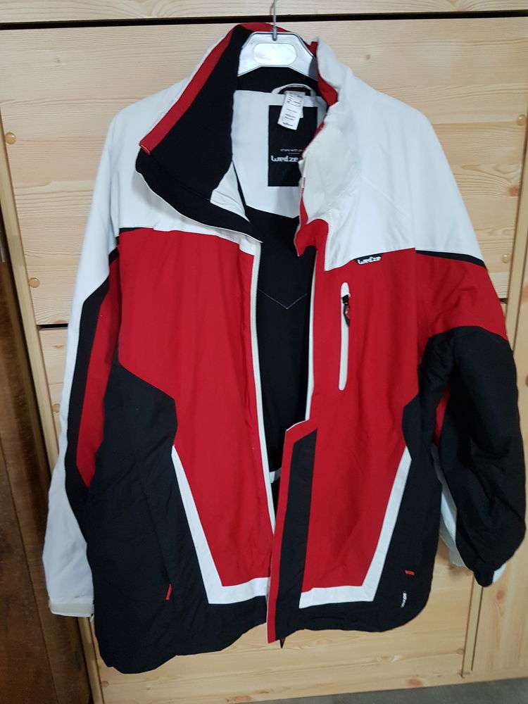 ensemble de ski. 50 Bouff�mont (95)