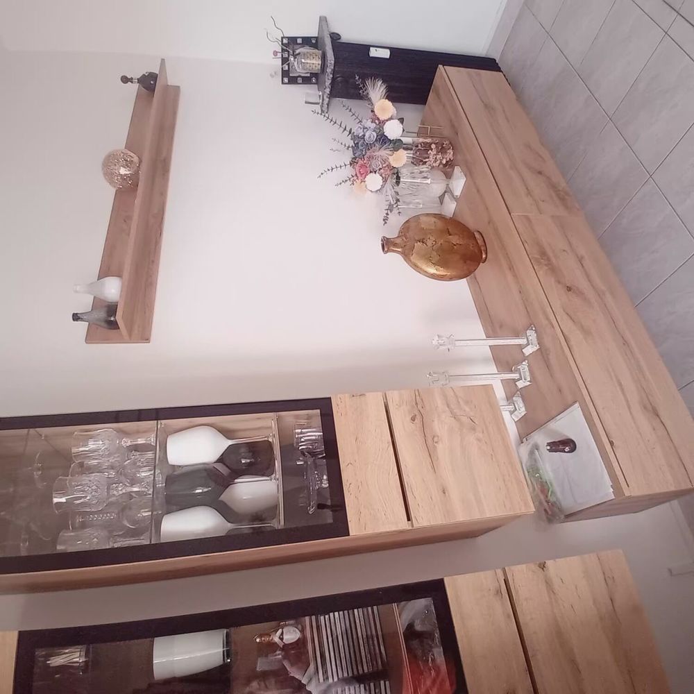 Ensembles meubles 500 Toulon (83)