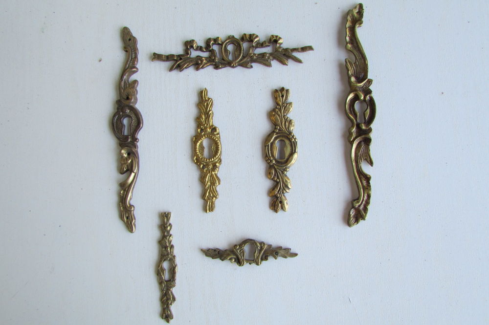 Lot d'entr�es de serrure uniques, diff�rentes dimensions 50 Paris 8 (75)