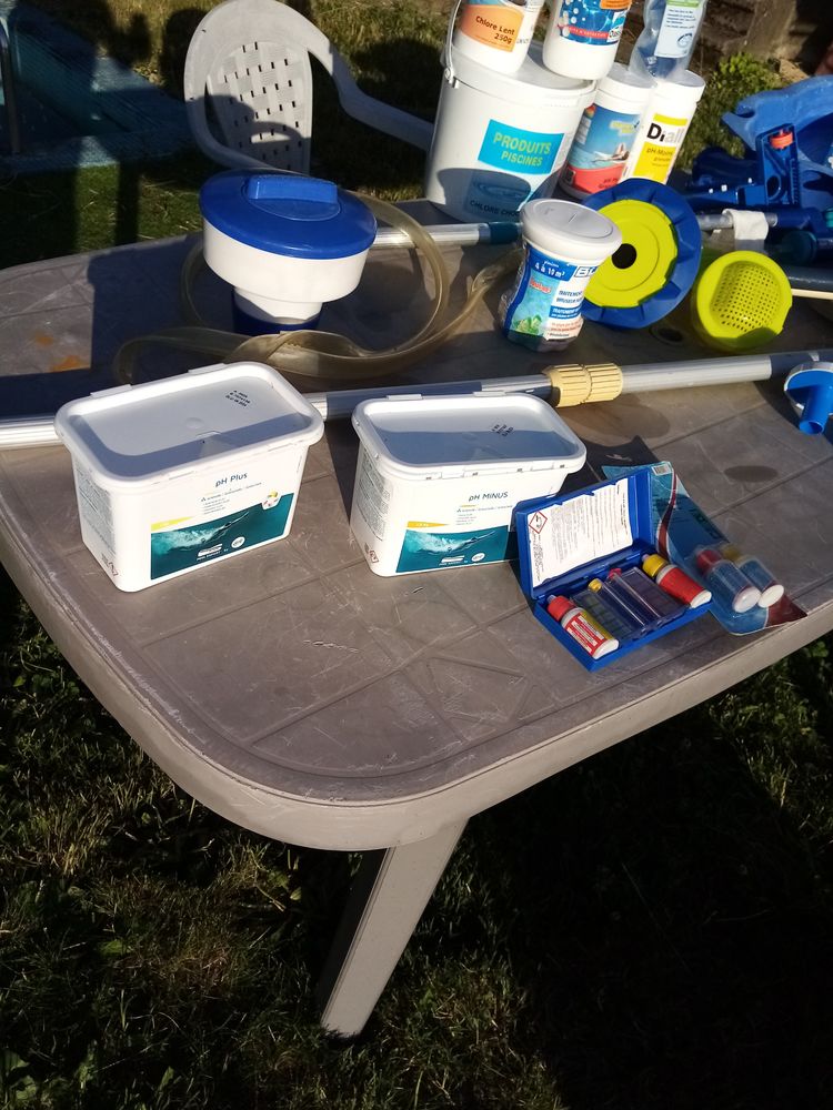 ENTRETIEN PISCINE HORS SOL / SPA - Lot de mat�riel 50 Villefranche-sur-Sa�ne (69)