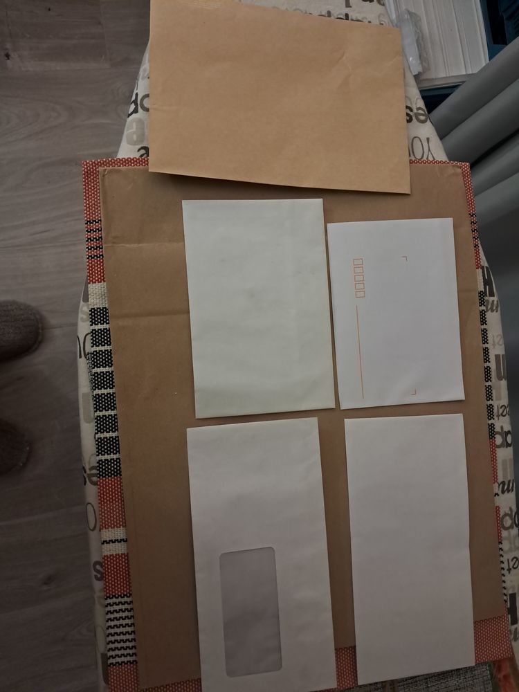 lot d'enveloppes, papier A3 0 B�ziers (34)