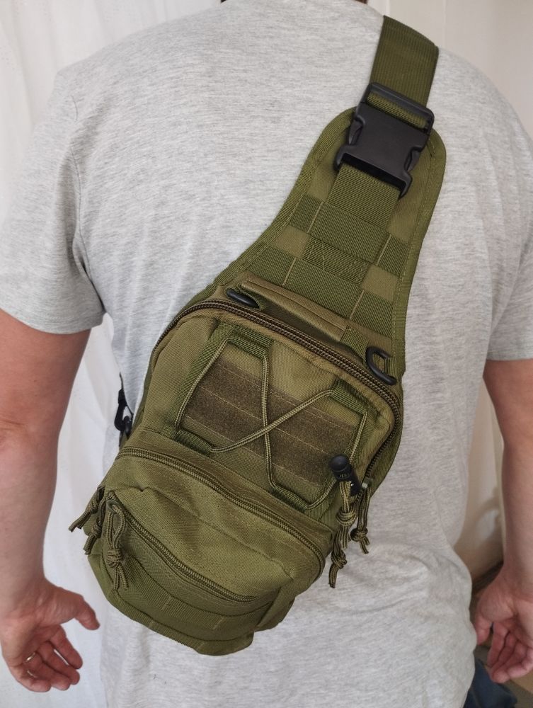 sac � dos d'�paule tactique nylon oxford r�sistant vert kaki 17 Cartigny (80)