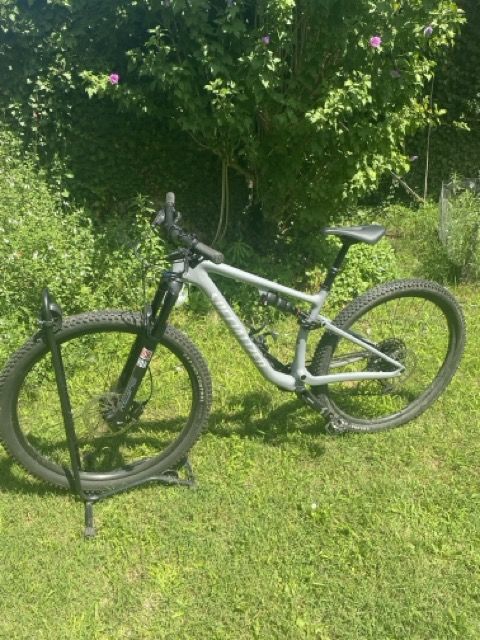 VTT Epic Comp Specialized Carbone juin 2022. �tat neuf 2800 Saint-Maurice-l'Exil (38)