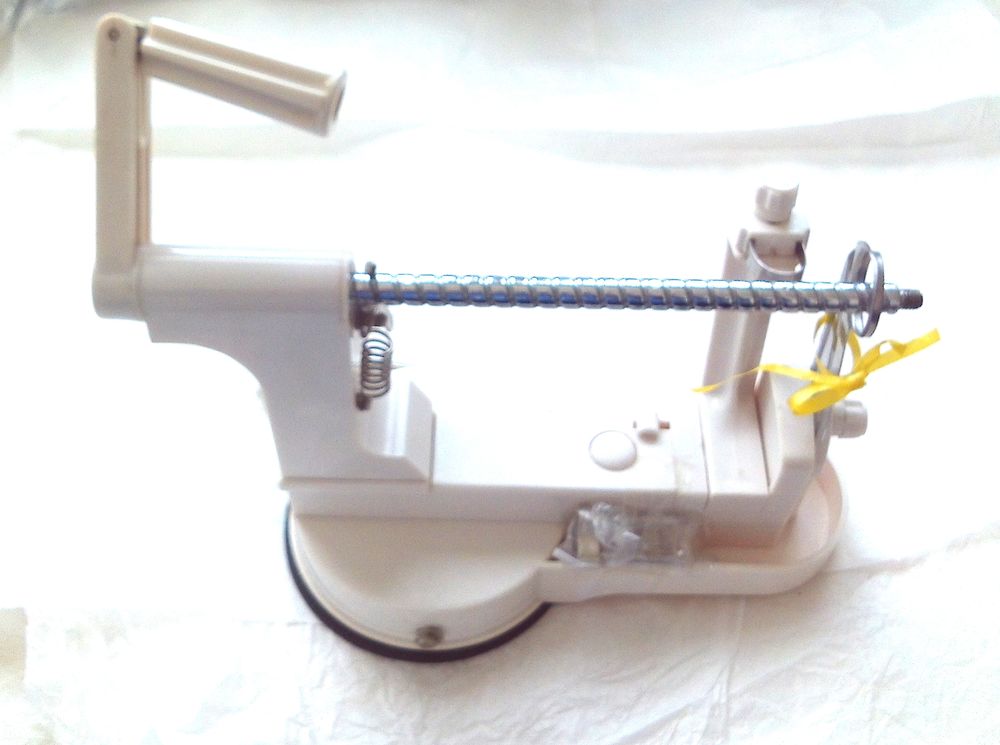 Eplucheur, videur, trancheur pour fruits l�gumes 12 Villeurbanne (69)