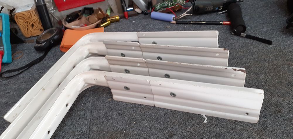 equerres 40 Saint-Quentin (02)