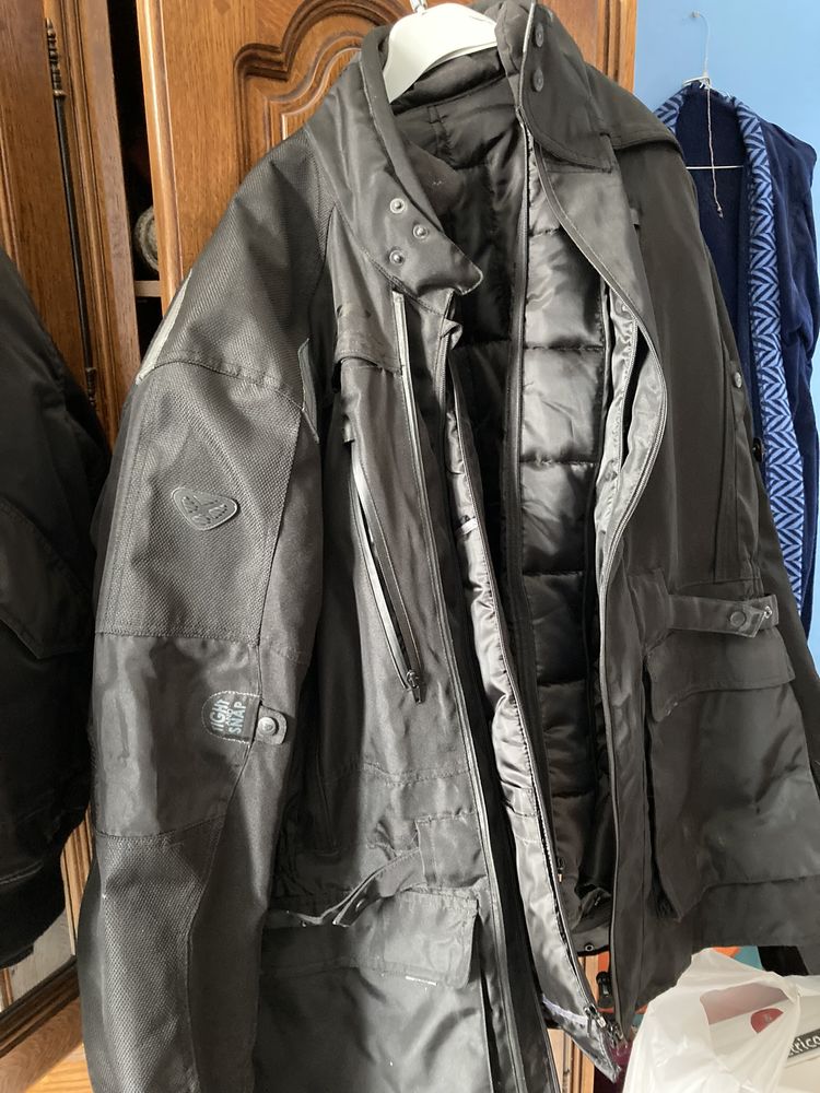 Equipement pour motard : blousons et casque 350 Chaingy (45)