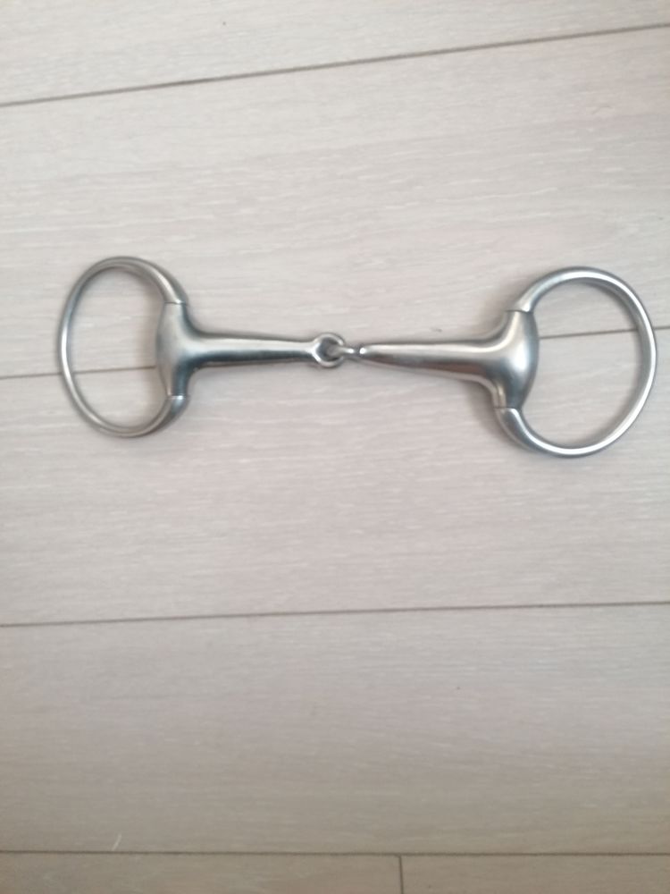 Equitation: mors � olive 7 �ragny (95)