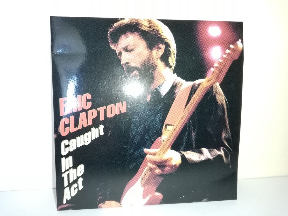 Eric Clapton : Caught in the Act - Live Rotterdam 1987 (Japa 35 Angers (49)