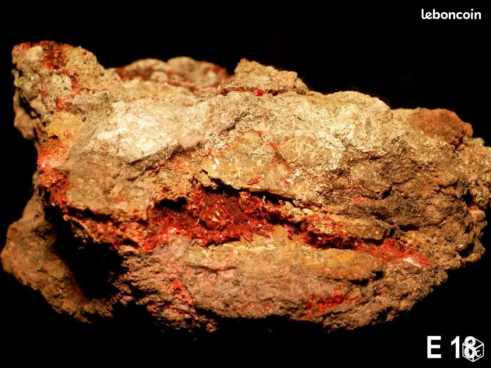 ERYTHRINE 18 : Min�raux de collection 49 Saint-M�dard (16)