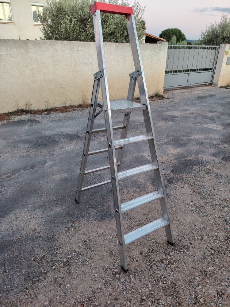 Escabeau  5 marches aluminium pro 160 Saint-Jean-de-Fos (34)
