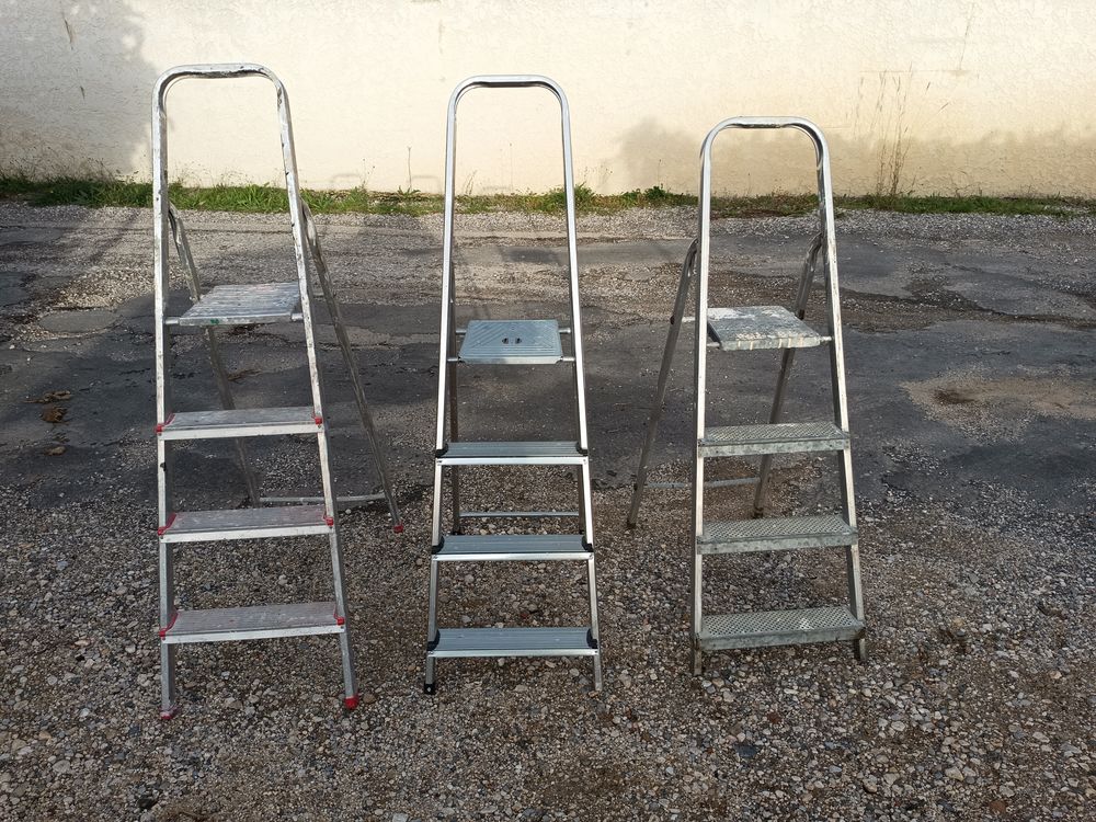 Escabeau pliant 4 marches aluminium 30 Saint-Jean-de-Fos (34)