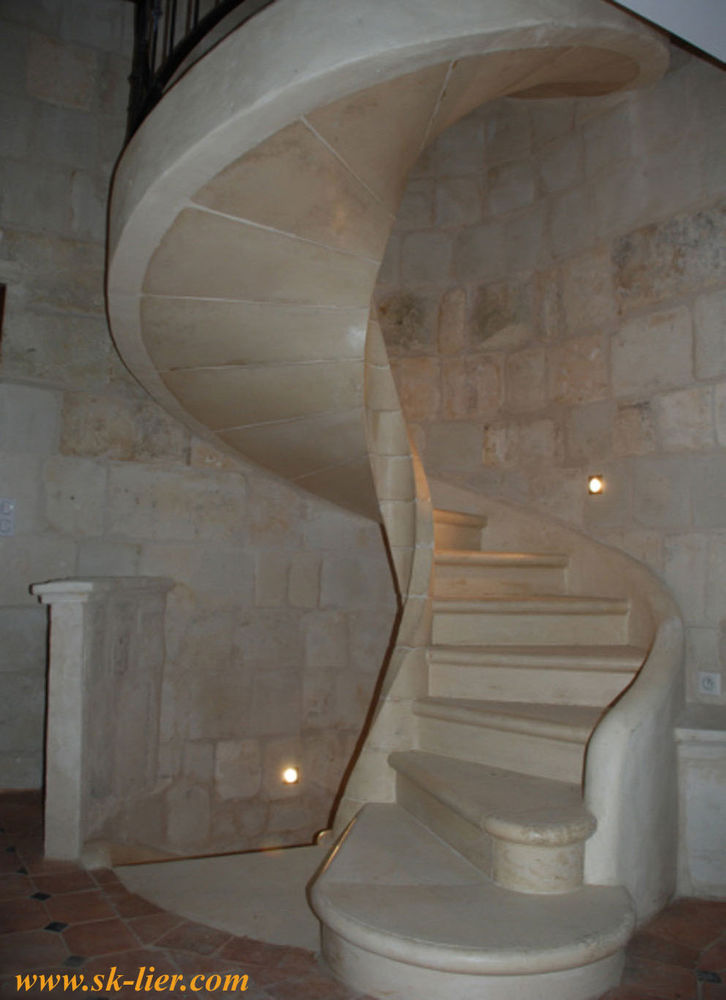 escalier helicoidal pierre