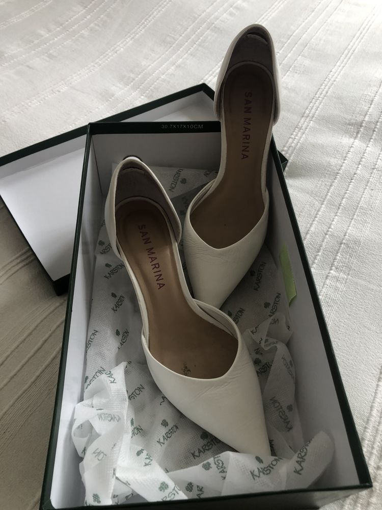 Escarpins blancs 25 Vertou (44)