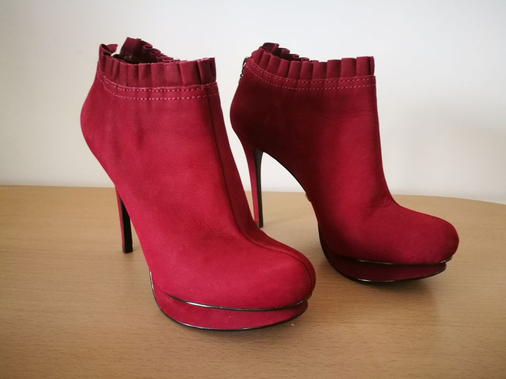 escarpins bordeaux 5 Saint-Jean-de-Muzols (07)