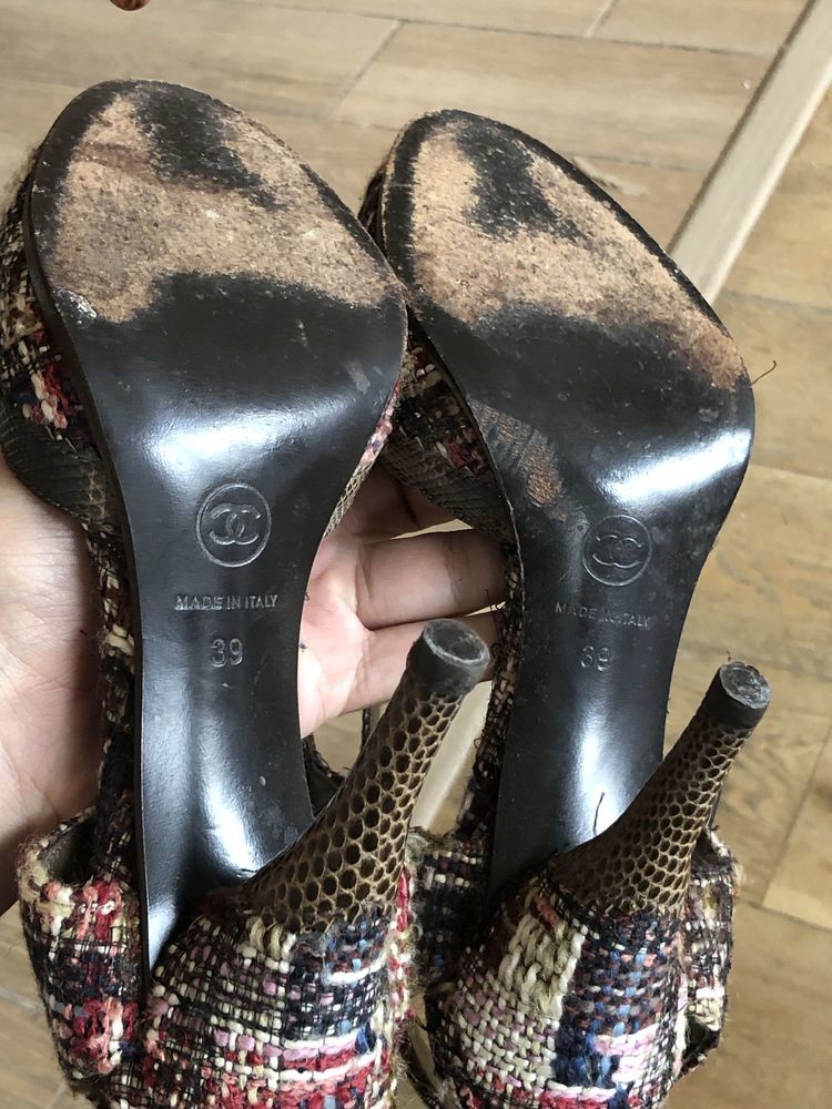 escarpins Chanel 39 350 Paris 15 (75)