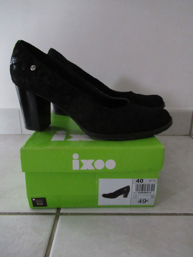 ESCARPINS/CHAUSSURES A TALON femme cuir noir 40 20 Lamballe (22)