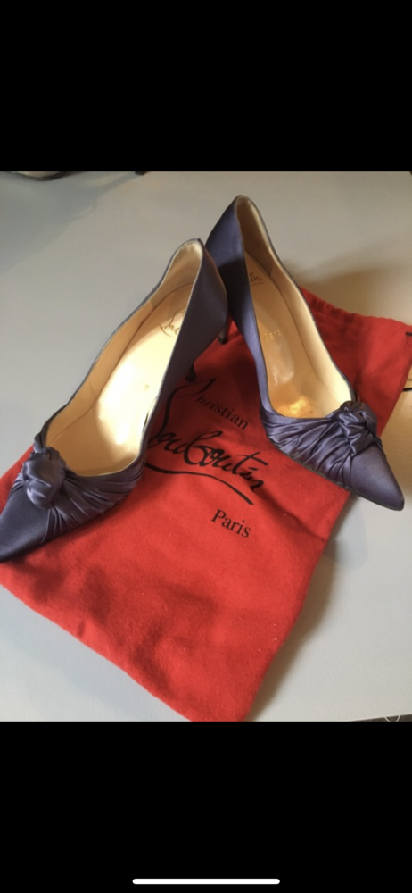 Escarpins Louboutin -couleur prune - pointure 36 190 Challans (85)