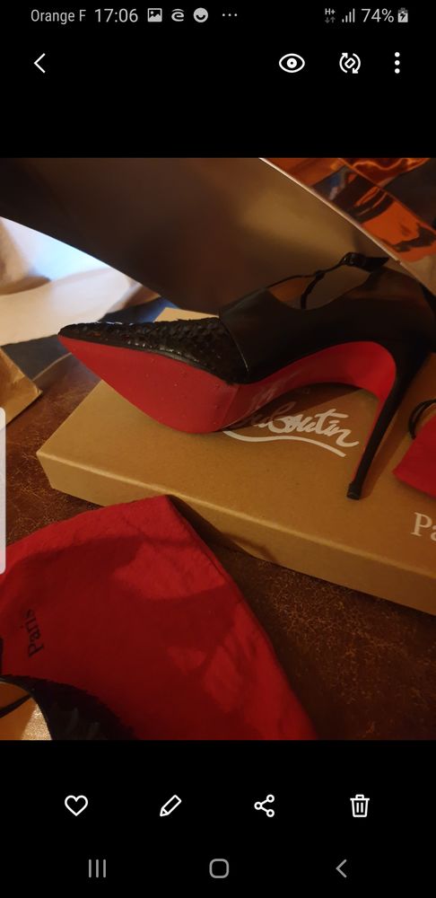 Escarpins Louboutin 600 Cr�teil (94)