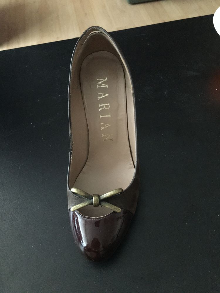 ESCARPINS MARRONS / PRIX BAISS� DE 50&euro; 40 Marly-le-Roi (78)