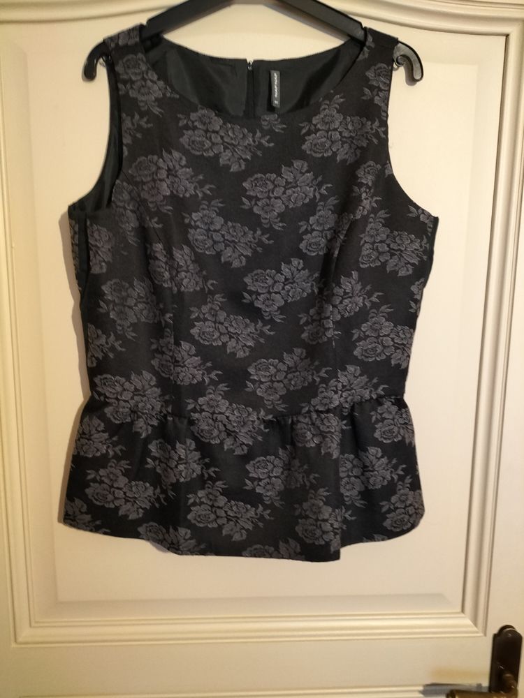 ESCARPINS NOIRS ET ROBES RN TR�S BON �TAT. 20 Roncq (59)