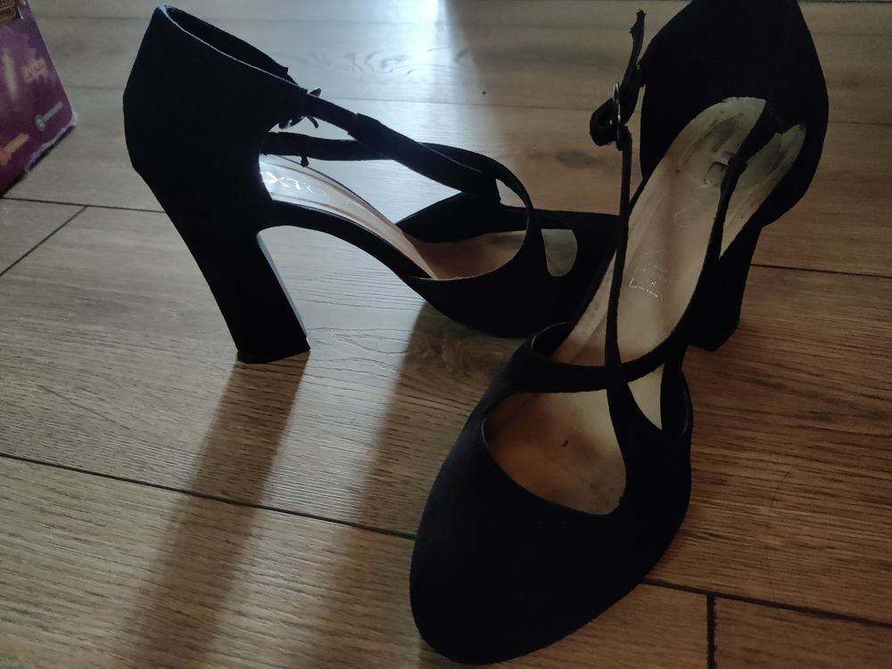 Escarpins noirs velours taille 38 6 Boussy-Saint-Antoine (91)