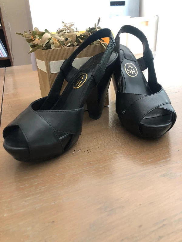 ASH - Escarpins Queen Ouverts cuir noir T39 39 Sainte-Colombe (69)