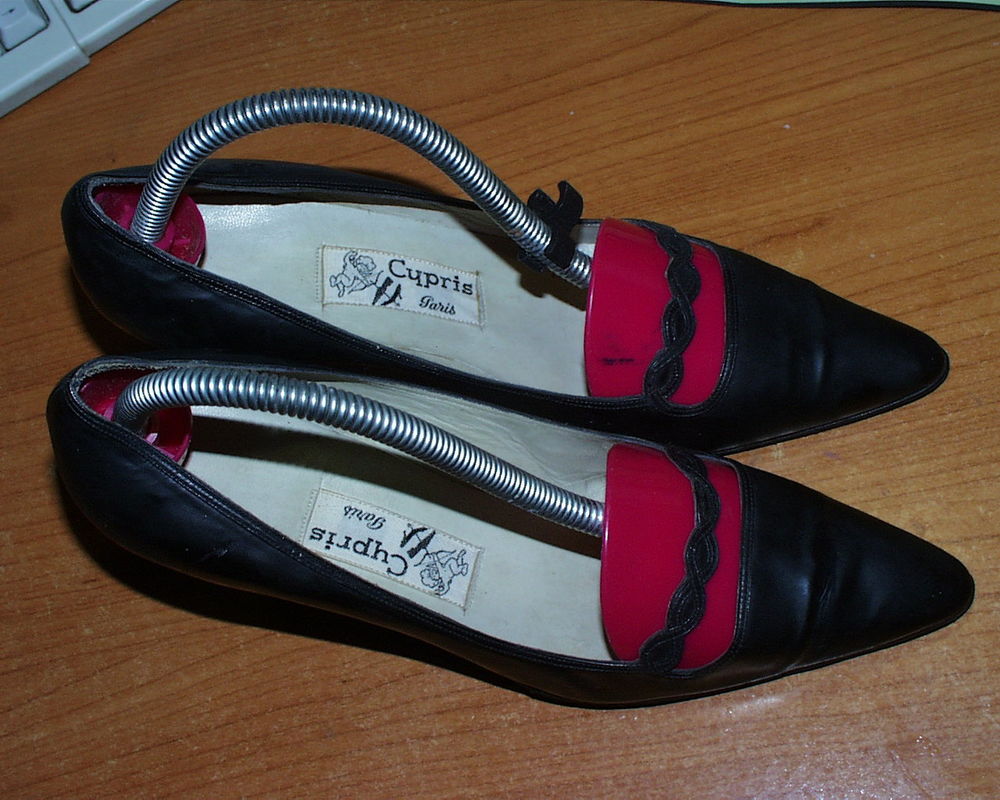 Escarpins vintage ann�es 60 noirs 10 Roquefort-les-Pins (06)