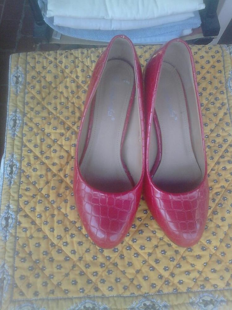 escarpins 40 Hy�res (83)