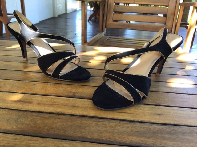 escarpins 38 10 La R�union (97)