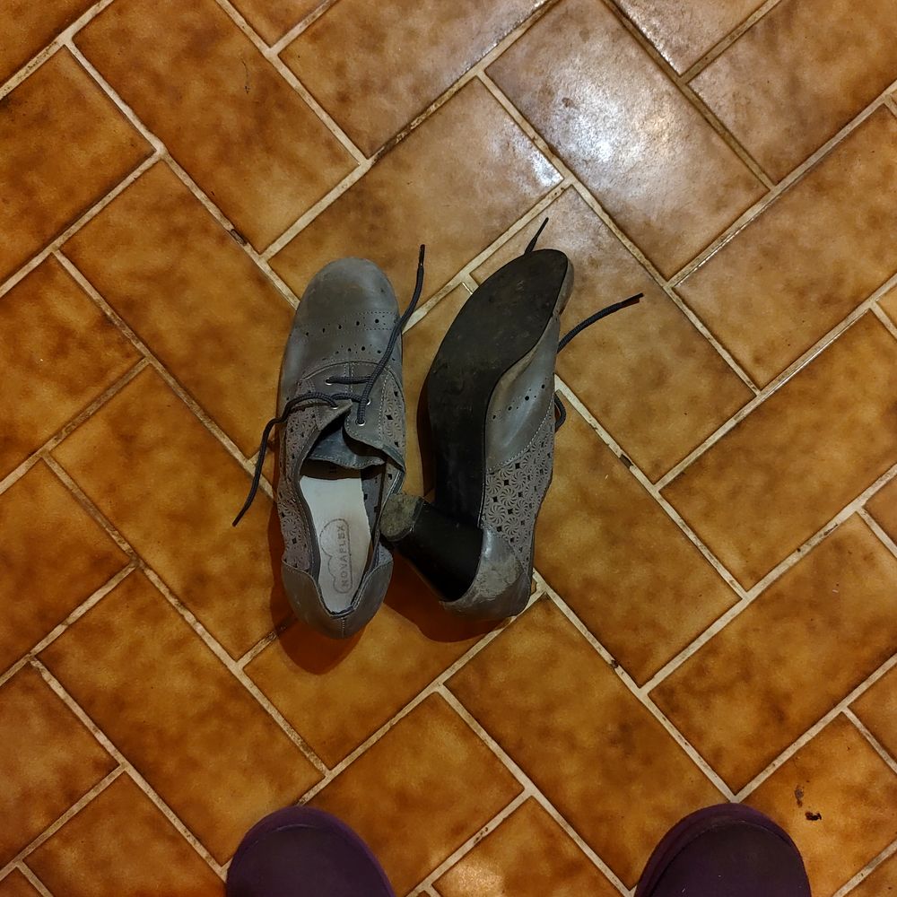 Escarpins 5 Montagny (69)