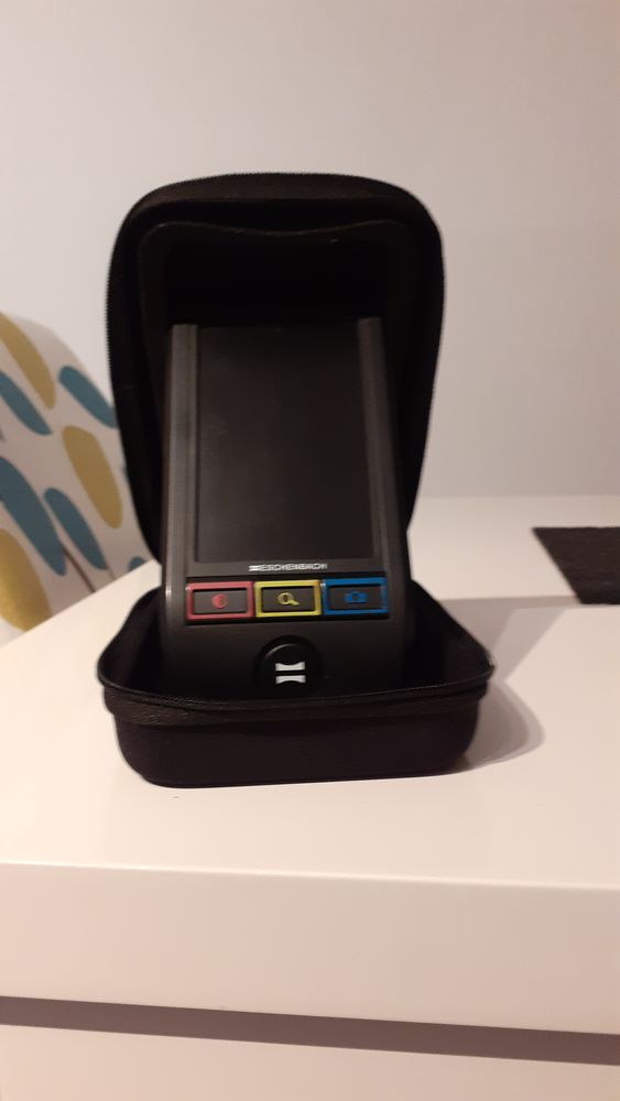 ESCHENBACH Smartlux Digital Magnifier 800 S�rignan (34)