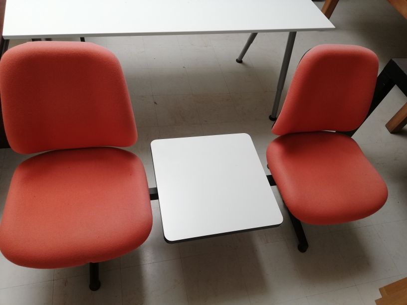 Espace d'attente 40 Fleury-les-Aubrais (45)