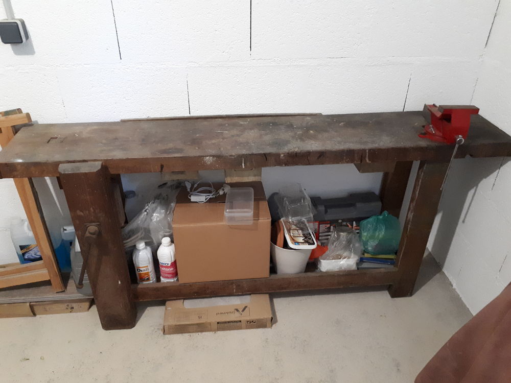 Etabli de menuisier + �tau 400 Montreuil-Bonnin (86)