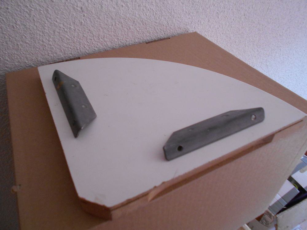 Etag�re d'angle maurale en bois 6 �chenoz-la-M�line (70)