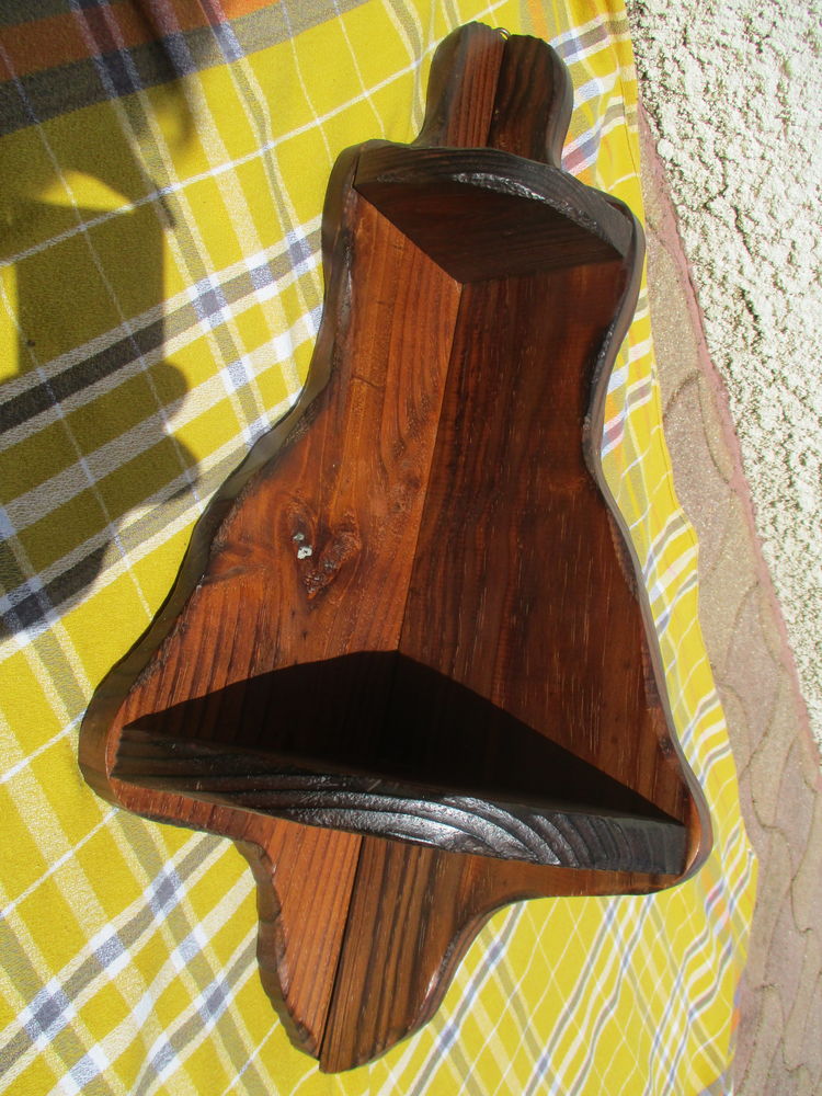Etag�re d'angle pour Rangement - Mod�le Vintage Ann�e1985 25 La Fert�-Alais (91)