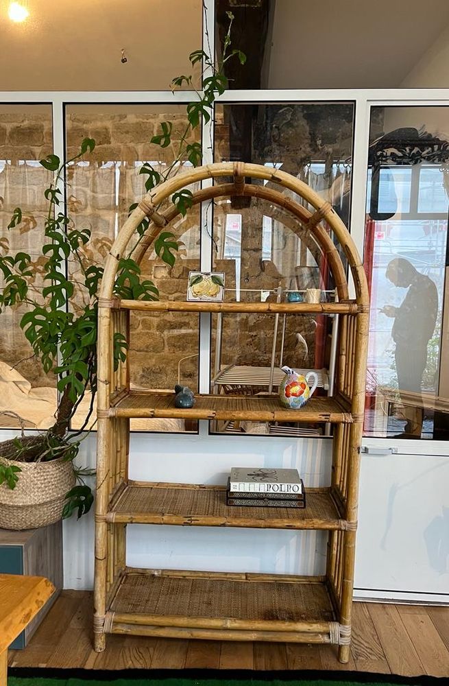 �tag�re en bamboo et rotin 99 Paris 10 (75)