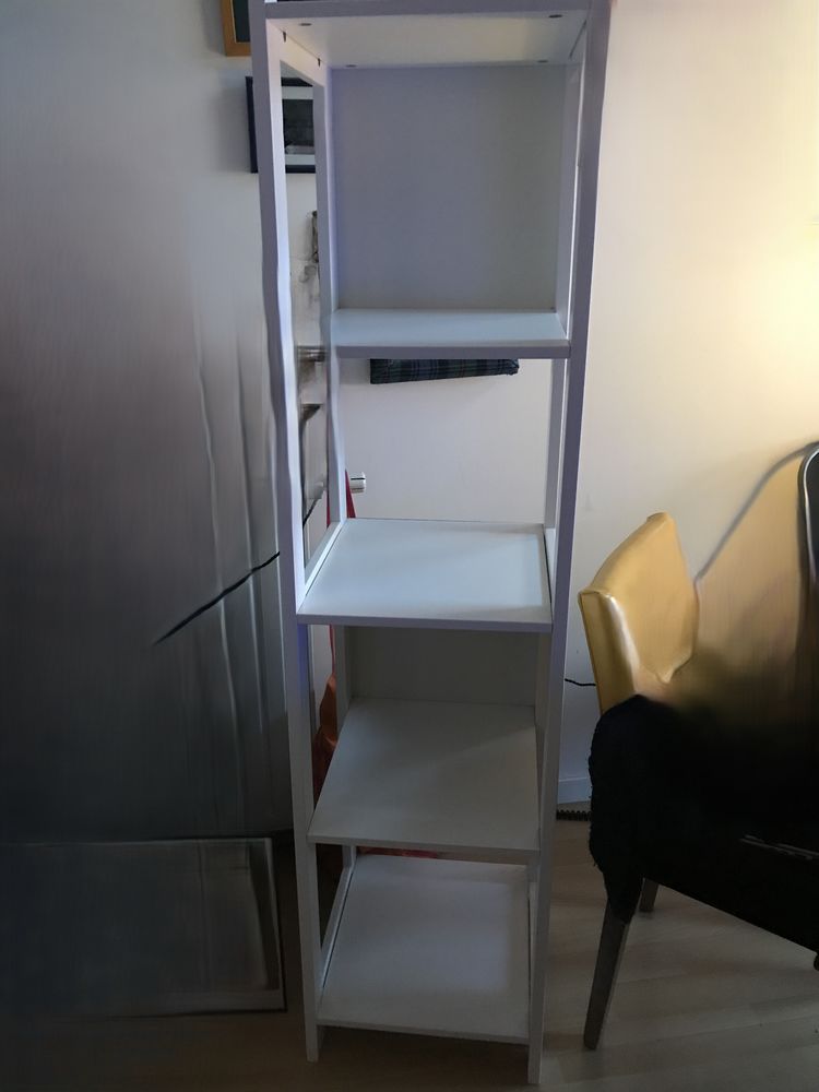 Etag�re biblioth�que Ik�a blanche 152Hx37,5lx39P 25 Champigny-sur-Marne (94)