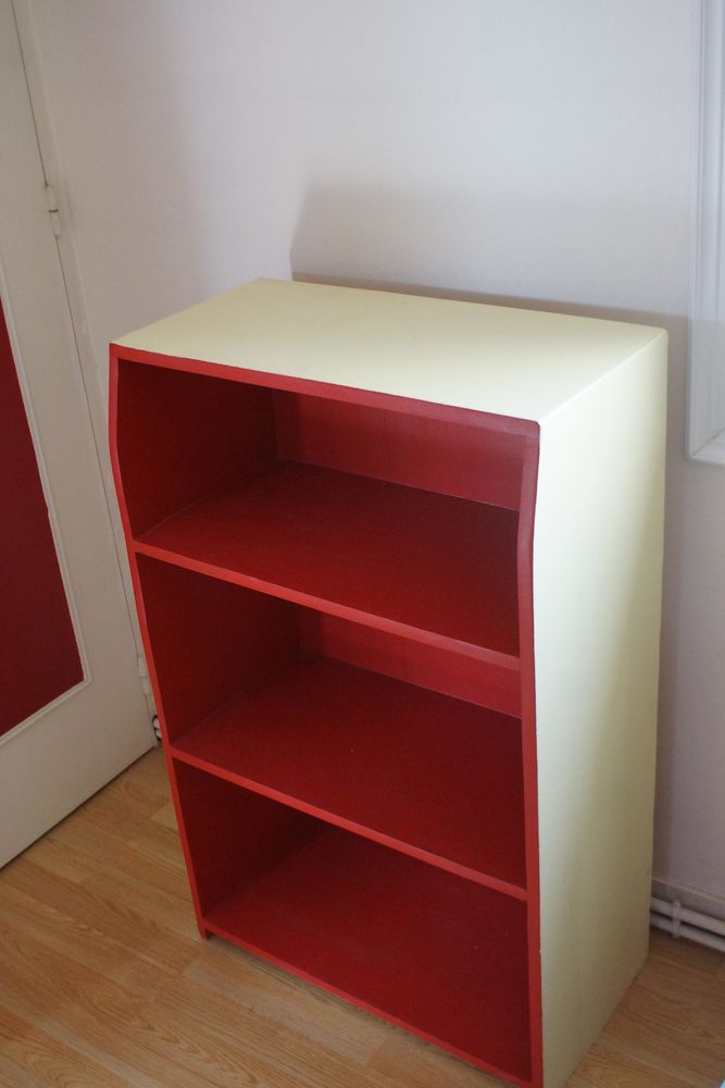 �tag�re bois massif 20 Nantes (44)