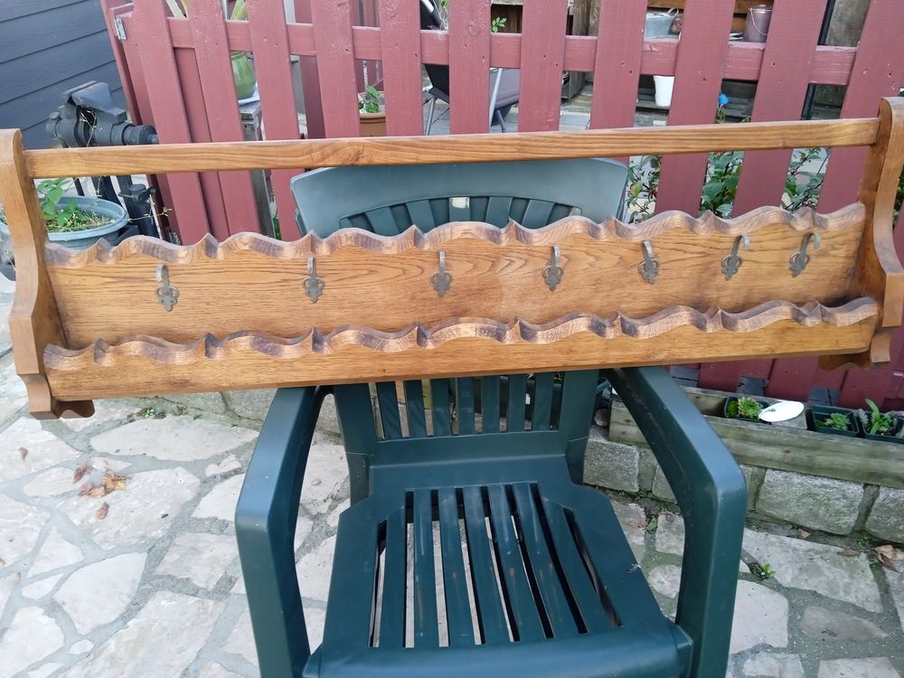 �tag�re de casseroles (en ch�ne) 60 Gosnay (62)