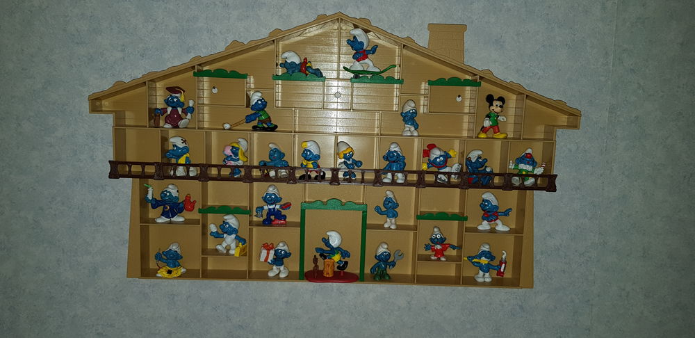 �tag�re d�coration schtroumpfs 60 Samoreau (77)