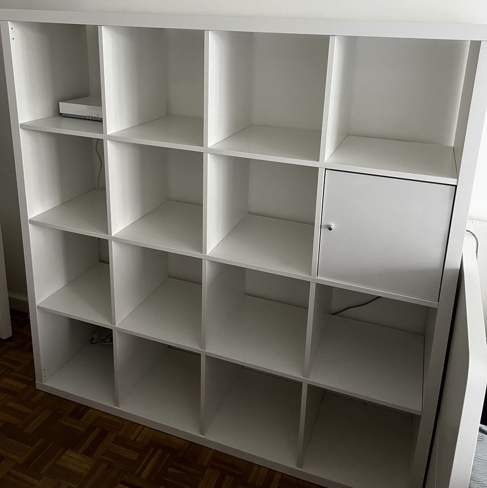 �tag�re IKEA KALAX 147x147 135 Paris 12 (75)