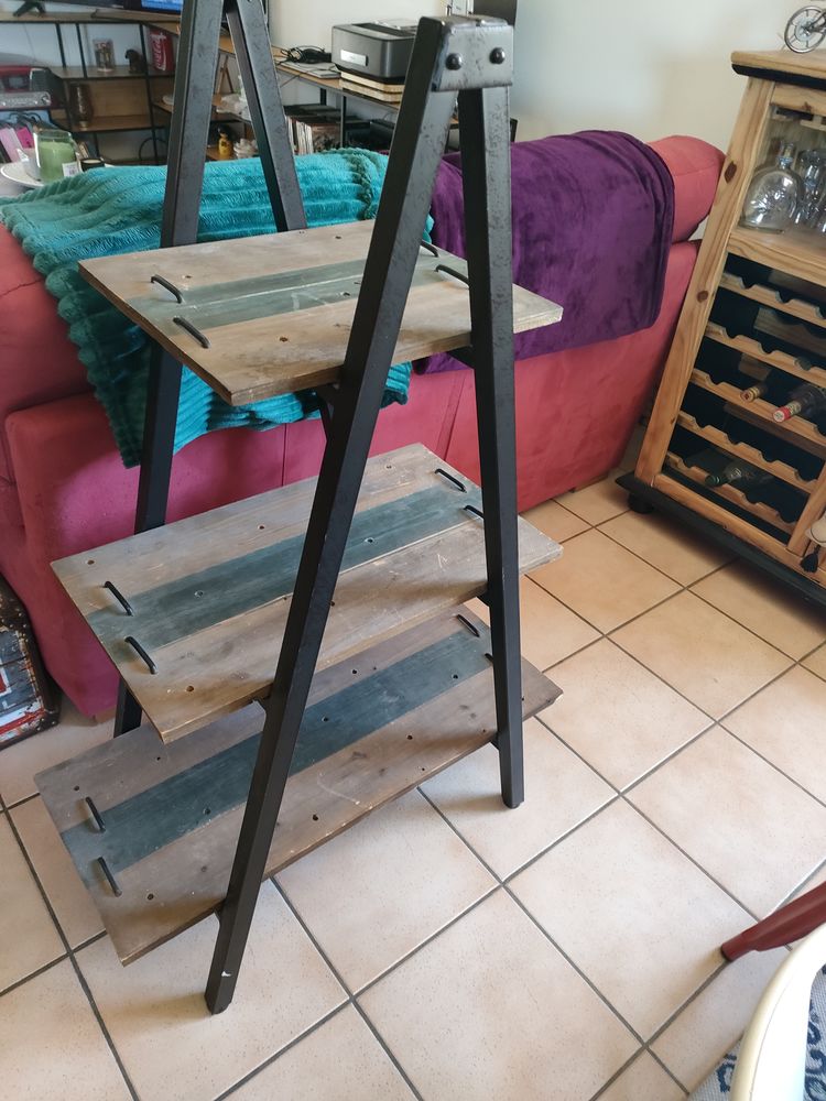 �tag�re industrielle 25 Tournon-sur-Rh�ne (07)