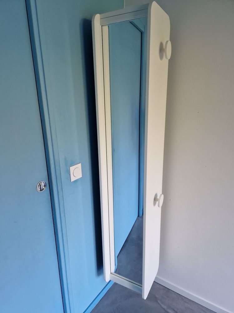 Etag�re murale pivotante miroir et porte manteau 55 Herbeys (38)