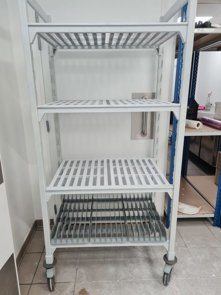 �tag�re plastique 200 Valence (26)