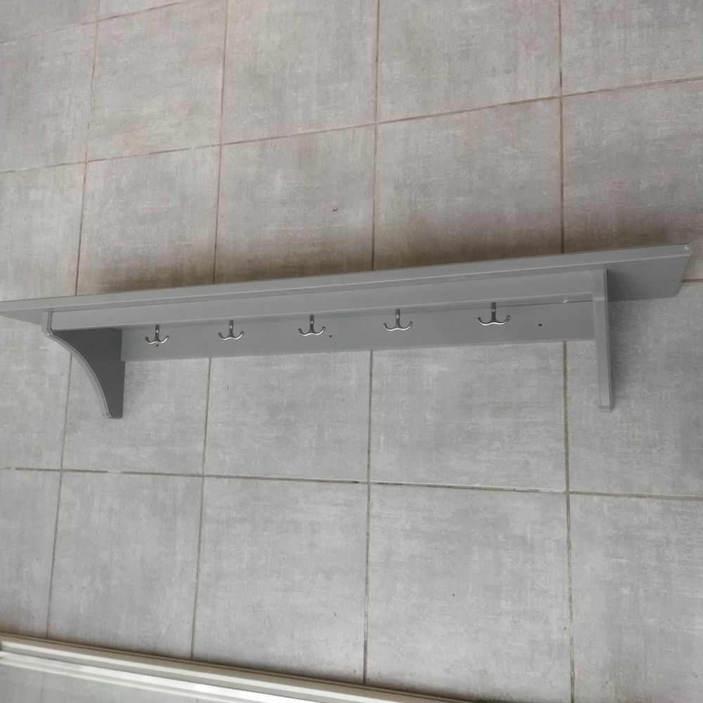 Etag�re porte manteaux Ik�a 15 Montpellier (34)