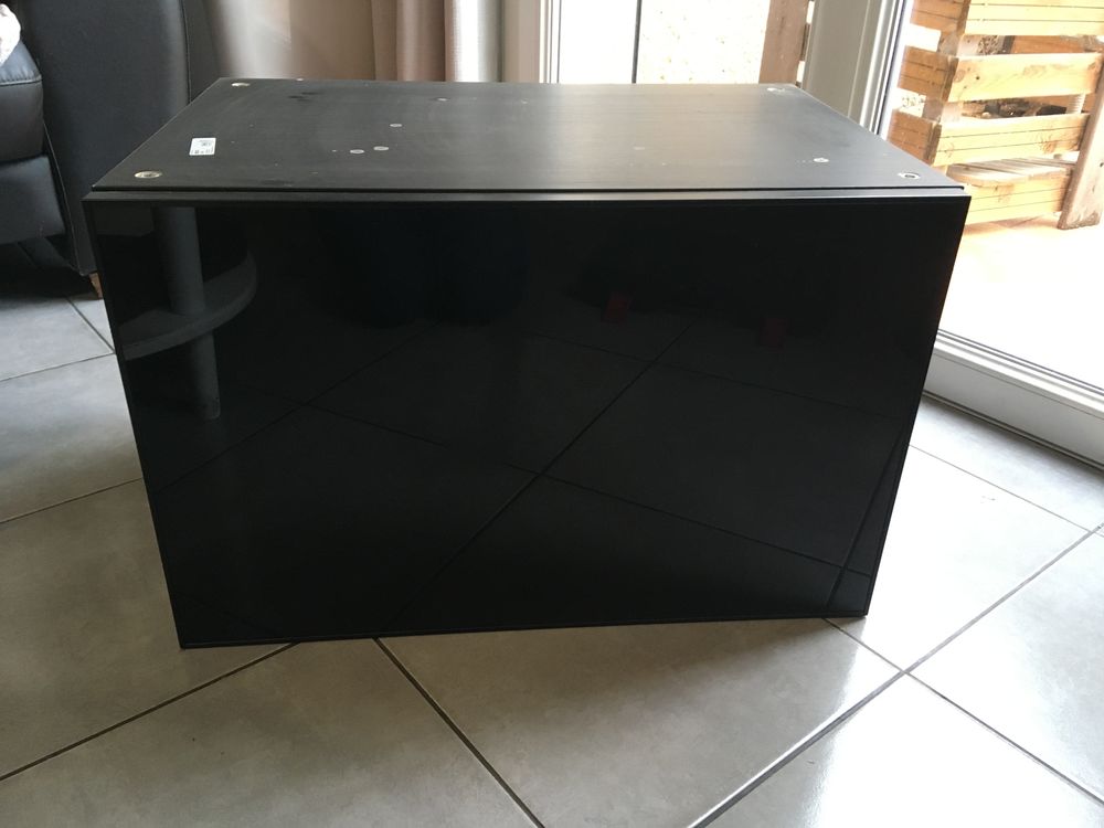 Etag�re porte vitr�e 25 Fos-sur-Mer (13)