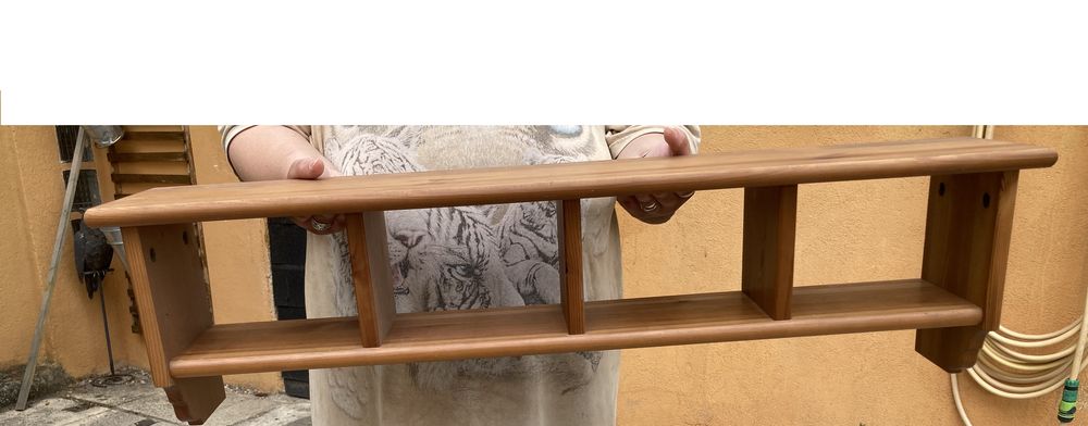 Etag�re de rangement pour CD 15 Les �glisottes-et-Chalaures (33)