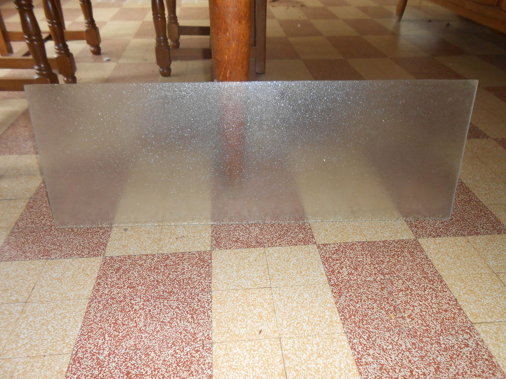 ETAGERE EN VERRE GRANITE 2 FACES (158) 4 Vend�me (41)