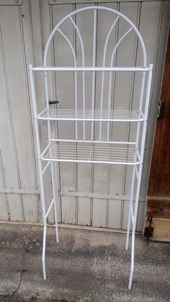 ETAGERE WC 6 Saint-Germain-Laval (42)